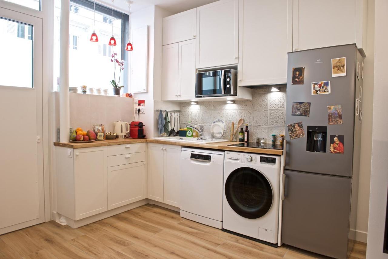 Charming Parisian Apartment With Air Conditioning - Climatisation & 2 Bedrooms - Batignolles Paris Luaran gambar